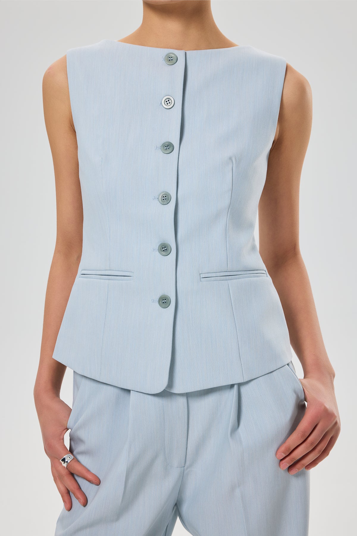 Carter Vest