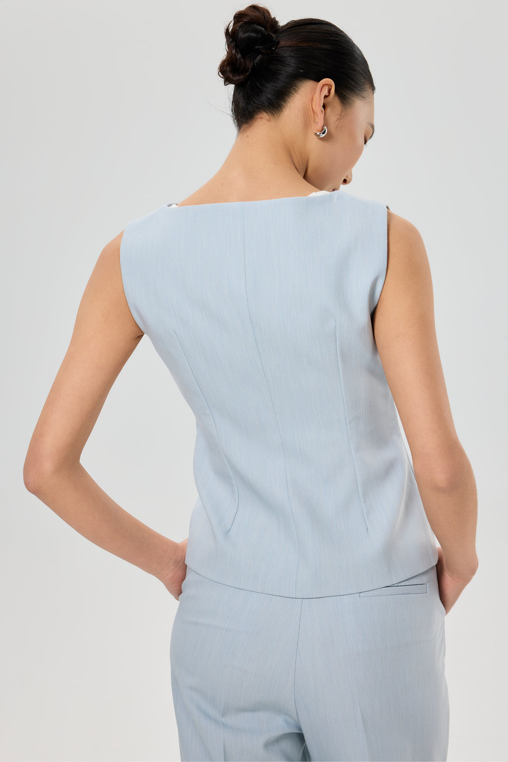 Carter Vest