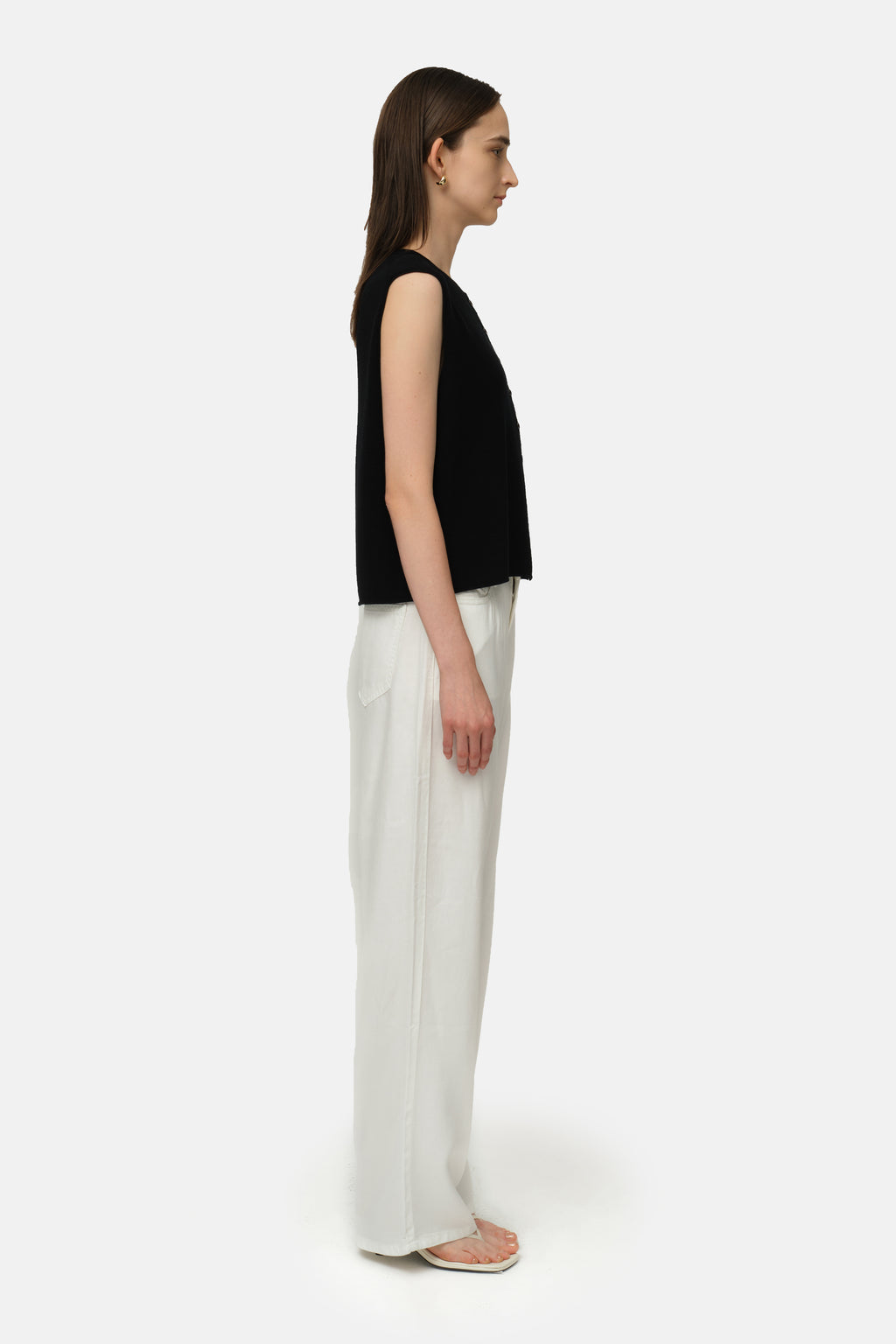 Aura Knit Vest - Black